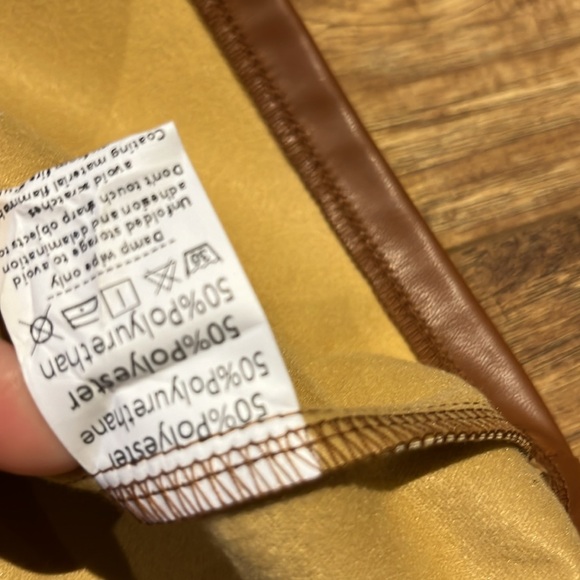 Kate Kasin Women's Faux Leather Mini Skirts Front Slit Ruched A-Line High Waist - Picture 7 of 8